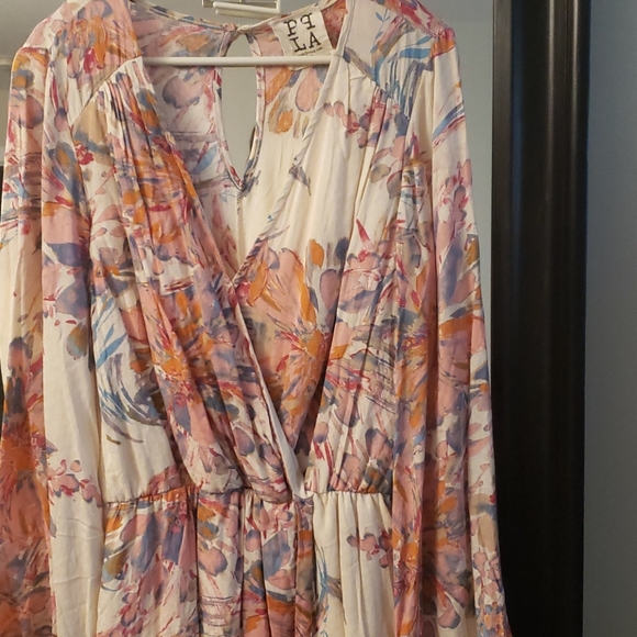 PPLA playsuit - Picture 3 of 9